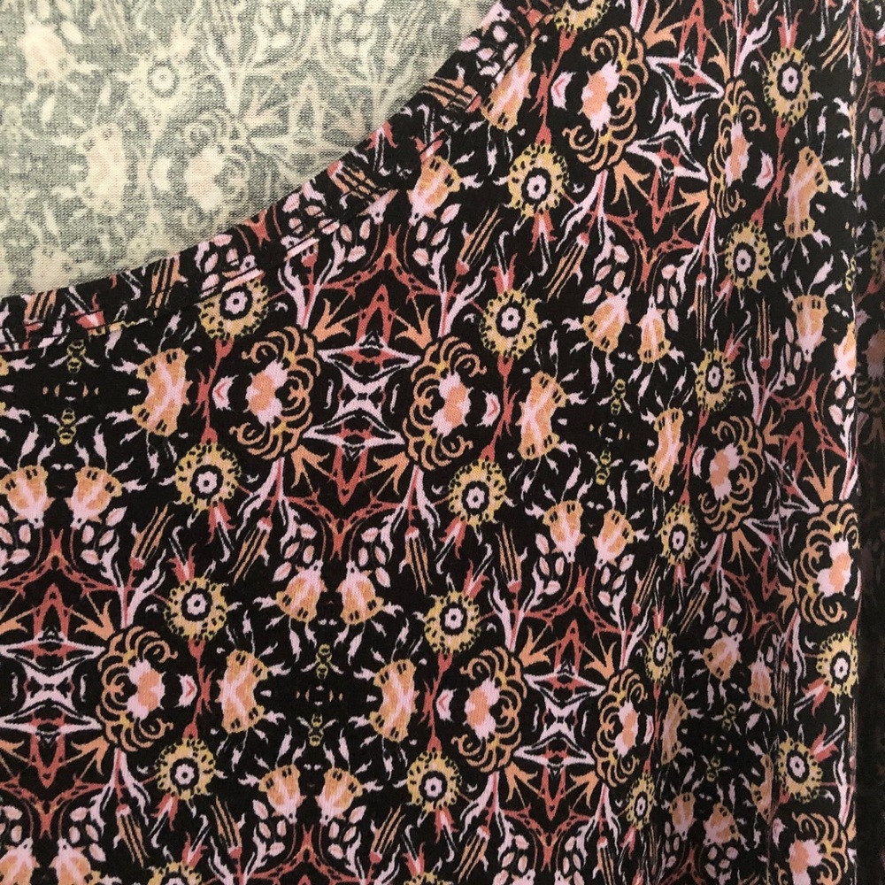 LuLaRoe 2XL Irma NWT slinky comfortable top